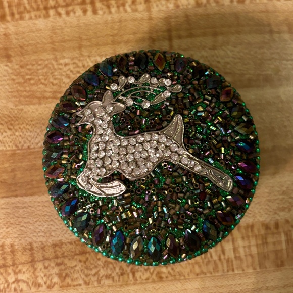 Green and Jewel Toned Beaded and Clear Rhinestone Reindeer Gift Box Small - Picture 7 of 9